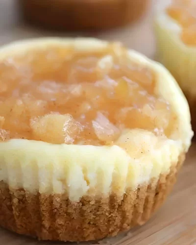 Mini Apple Cheesecake
