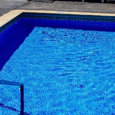 7 Tips to Choose the Right Swimming Pool Tiles