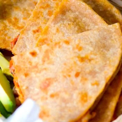 Rotisserie Chicken Quesadilla Recipe: A Family Favorite