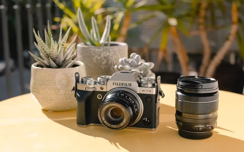 mirrorless camera