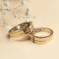 ladies gold rings