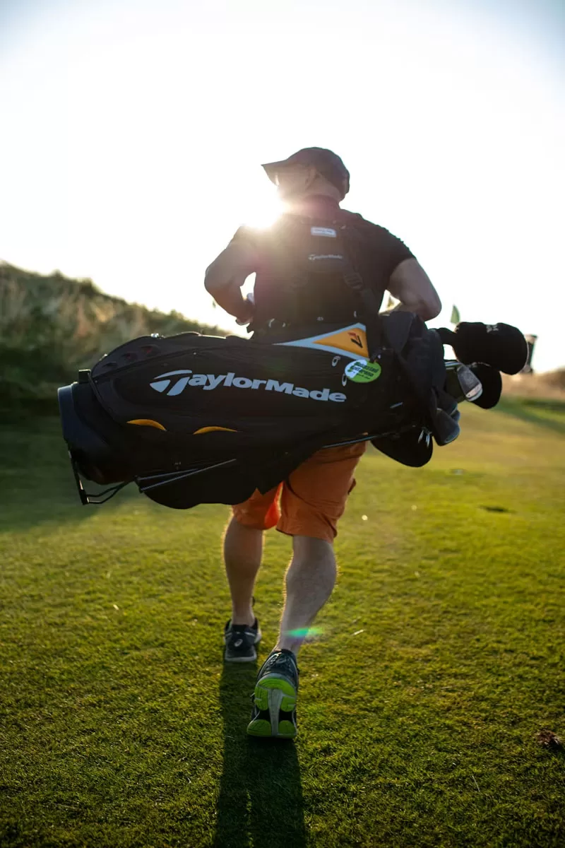 Qualities of a Good Caddy