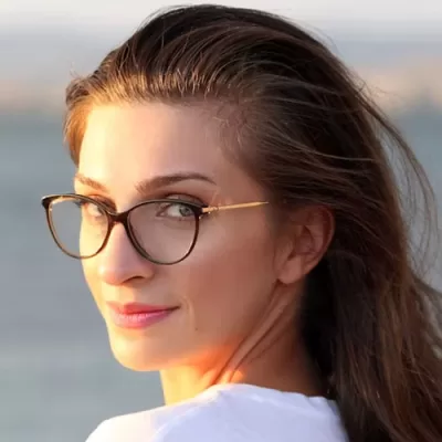 Finding the Perfect Glasses for Your Eyes: Tips to Follow