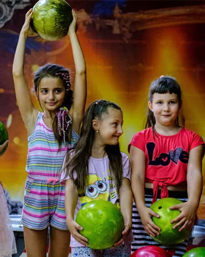 bowling tees
